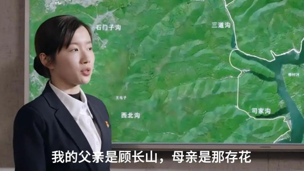 越追越上头，她凭什么？
