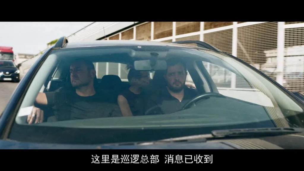 看开头就知道，这是国内不敢碰的尺度