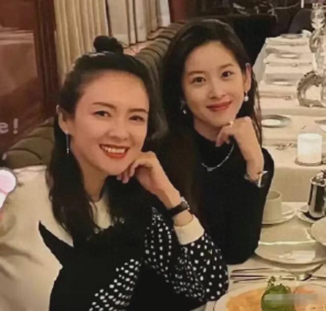 49岁刘强东带章泽天日本度假 疑买上亿豪宅送老婆