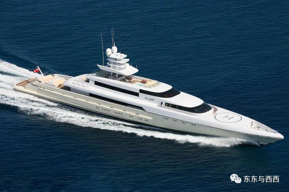 华裔妻子与犹太超豪离婚，还传出轨首富，她被骂“捞女”冤不冤？