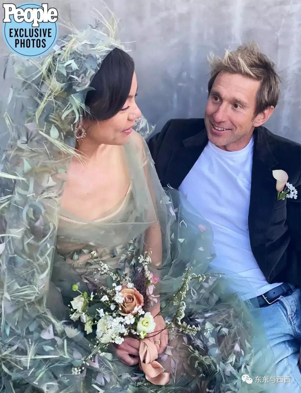 华裔妻子与犹太超豪离婚，还传出轨首富，她被骂“捞女”冤不冤？