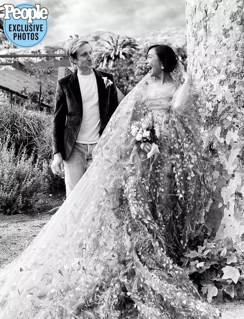 华裔妻子与犹太超豪离婚，还传出轨首富，她被骂“捞女”冤不冤？