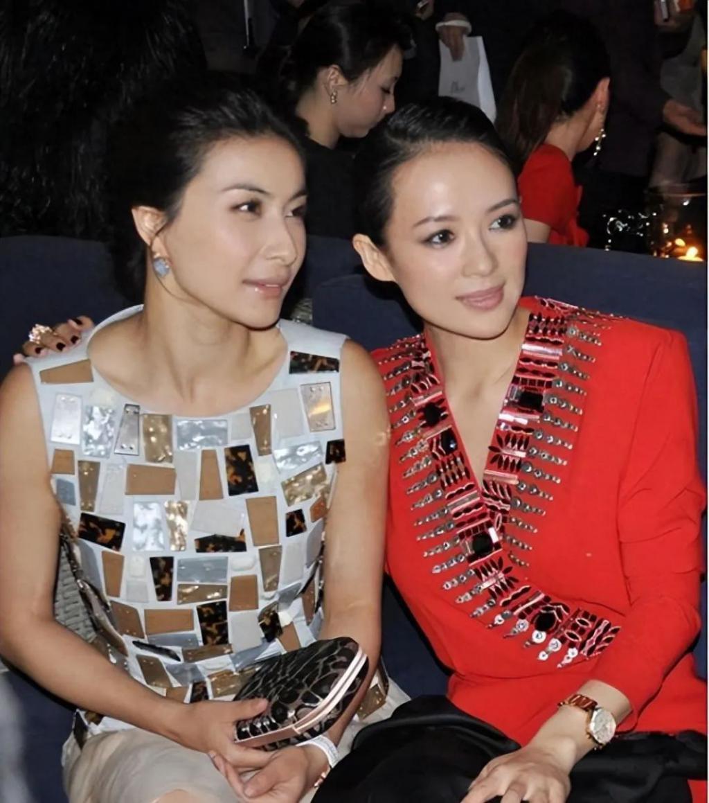 郭晶晶又上热搜！素颜出席杭州亚运会，打了多少明星的脸？