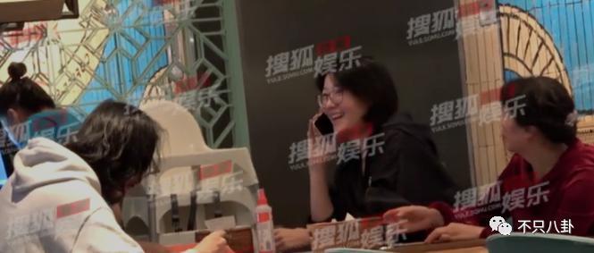 公开点名大骂丈夫前任！这对夫妻的问题怎么还没解决？