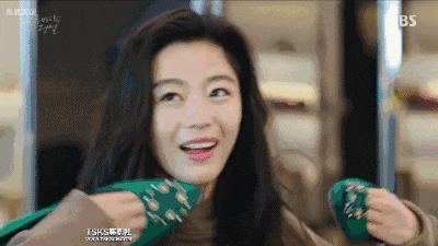 怎么做到的？41岁的全智贤跟10年前的千颂伊完全没变