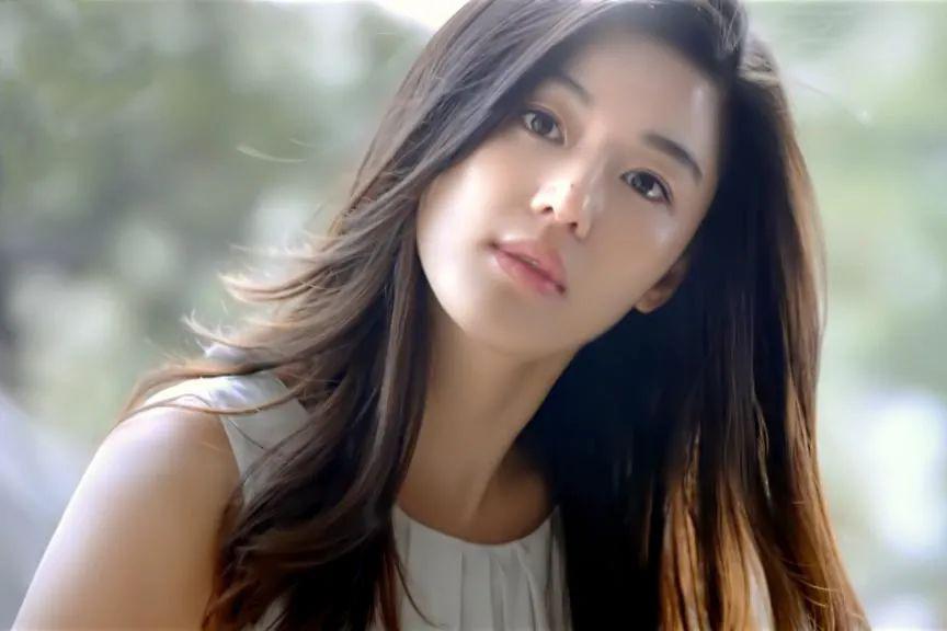 怎么做到的？41岁的全智贤跟10年前的千颂伊完全没变