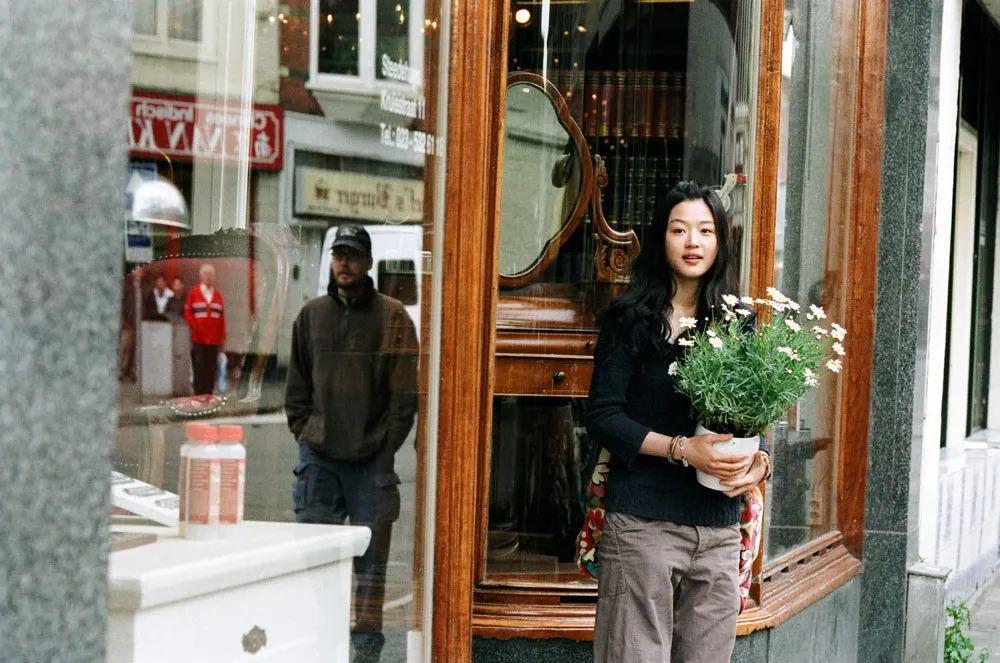 怎么做到的？41岁的全智贤跟10年前的千颂伊完全没变