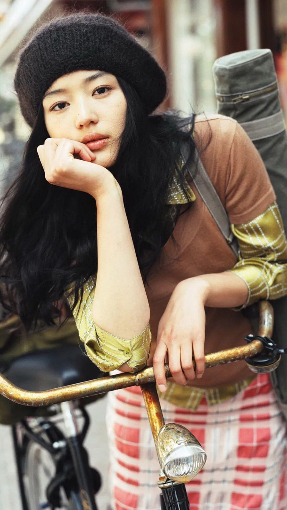 怎么做到的？41岁的全智贤跟10年前的千颂伊完全没变