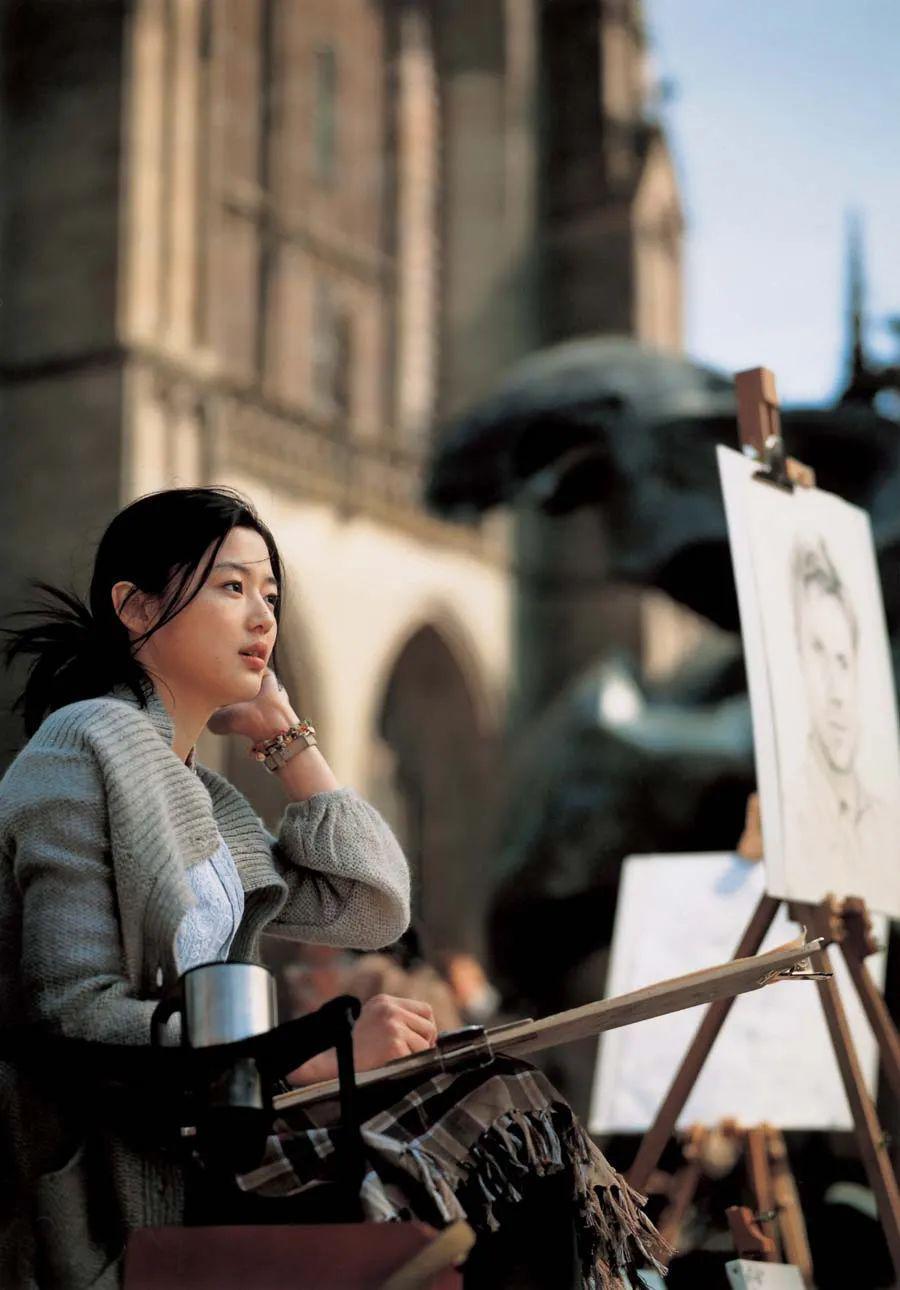 怎么做到的？41岁的全智贤跟10年前的千颂伊完全没变