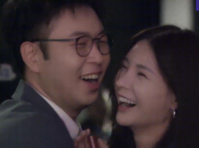 杜海涛感动到亲吻沈梦辰，并大喊妈妈别看，场面逗趣