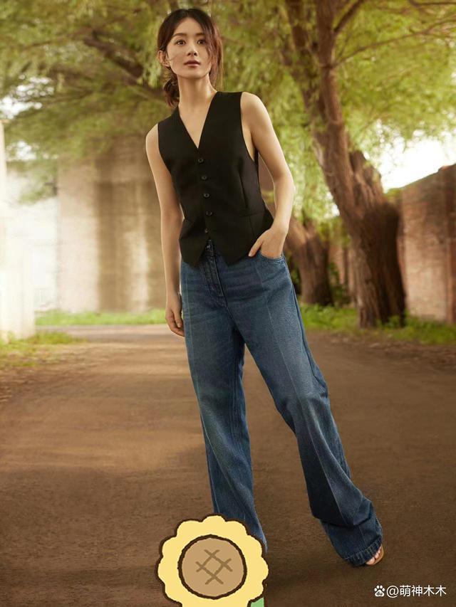 赵丽颖新造型被嘲男相！超短裙配黑丝太土味，还撞脸于适