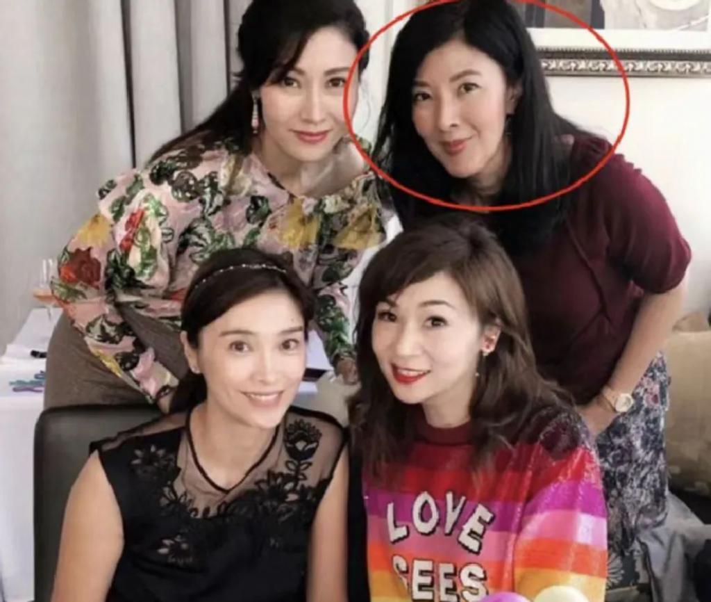 还记得港姐李嘉欣的儿子吗？基因这东西真是玄学