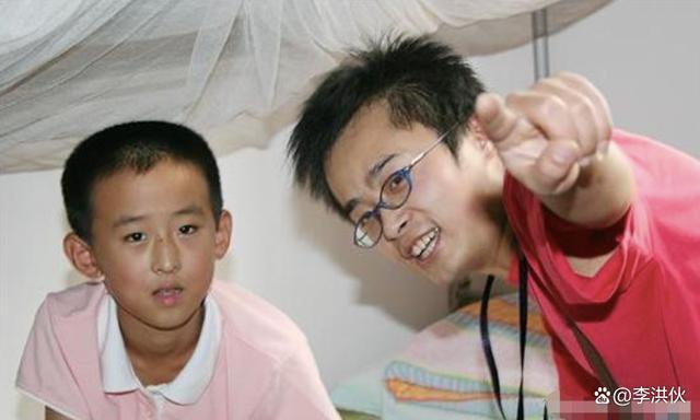 现代版伤仲永，16岁读博张炘炀现状，赋闲在家，逼父母买房