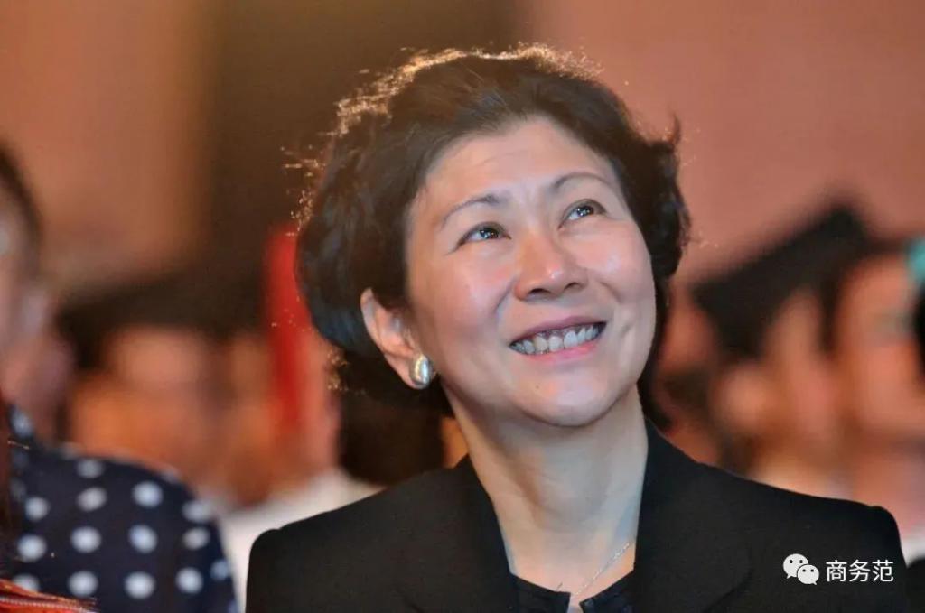 千亿大佬的红颜？她可不是凡角！