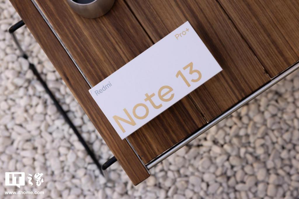 Redmi Note 13 Pro   手机体验：中端机卷出新高度