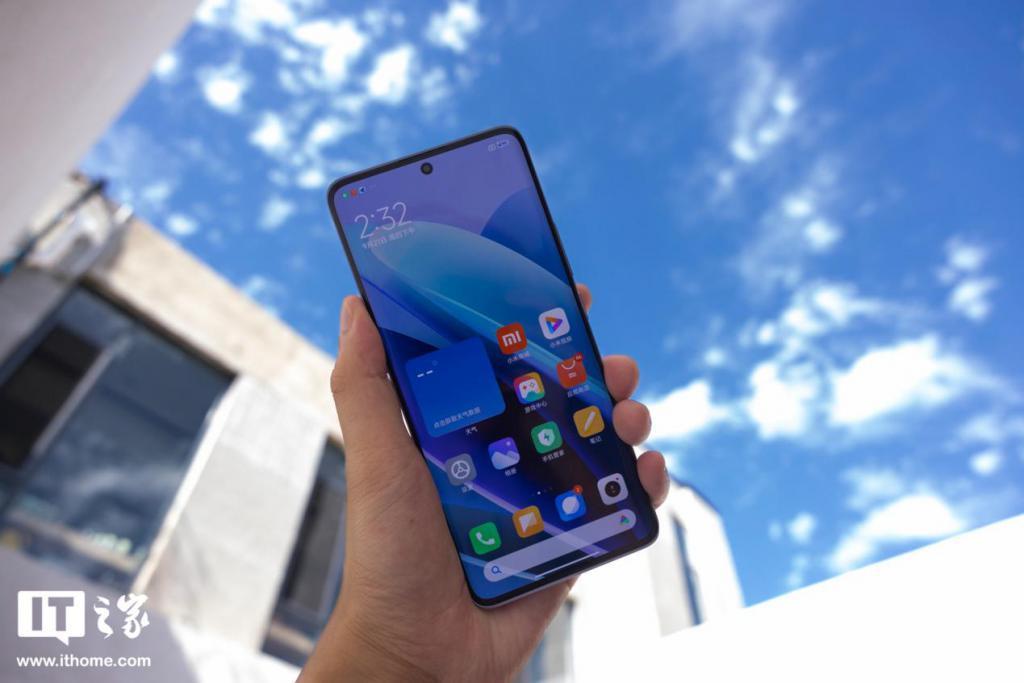 Redmi Note 13 Pro   手机体验：中端机卷出新高度