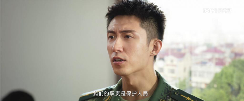 消防版《警察荣誉》！我在《他从火光中走来》里看到人间百态