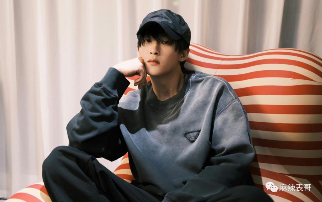 否认了，怎么还这么多人磕？