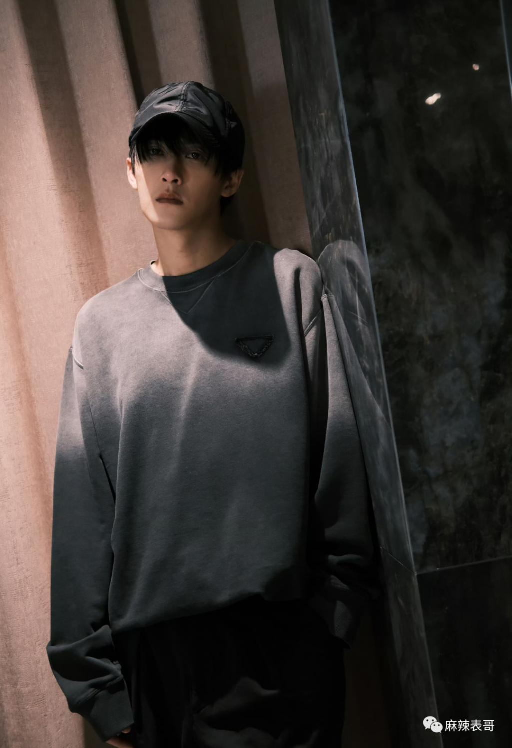 否认了，怎么还这么多人磕？