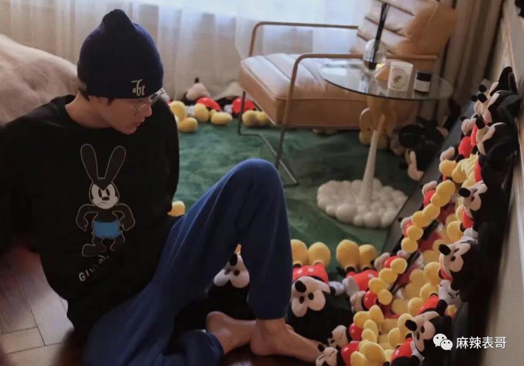 否认了，怎么还这么多人磕？