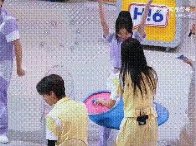 否认了，怎么还这么多人磕？