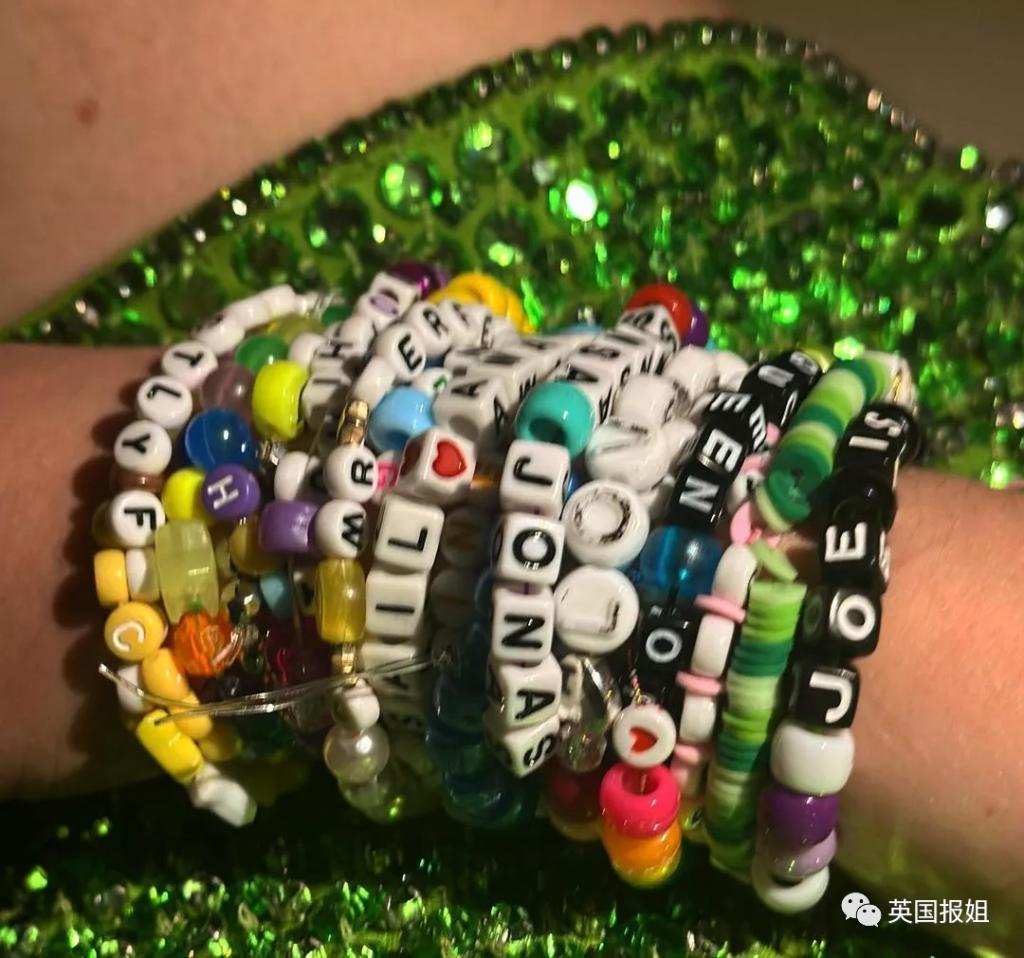 前任离婚，霉霉与他前妻开Party？吃瓜网友疯狂玩梗