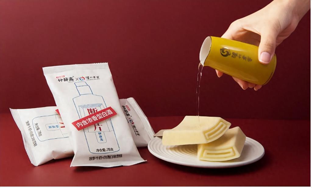 白酒品牌频跨界：饮料就酒，越喝越有