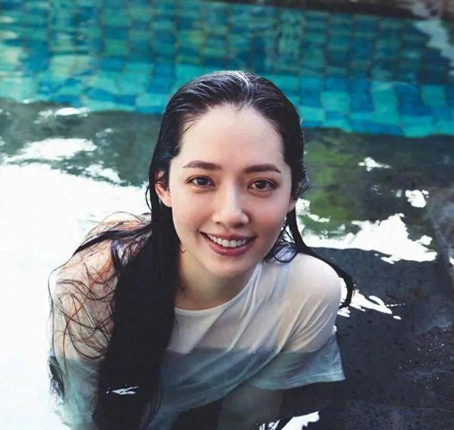 郭碧婷，三个人的婚姻