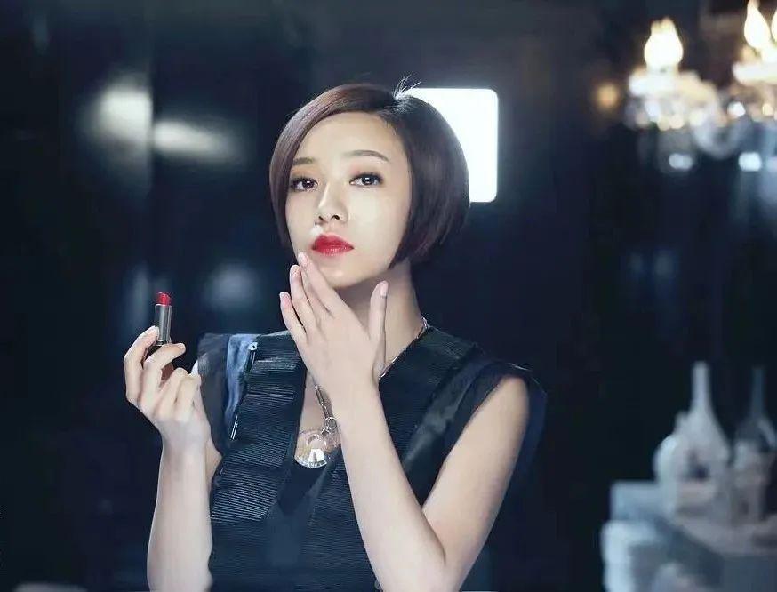 郭碧婷，三个人的婚姻