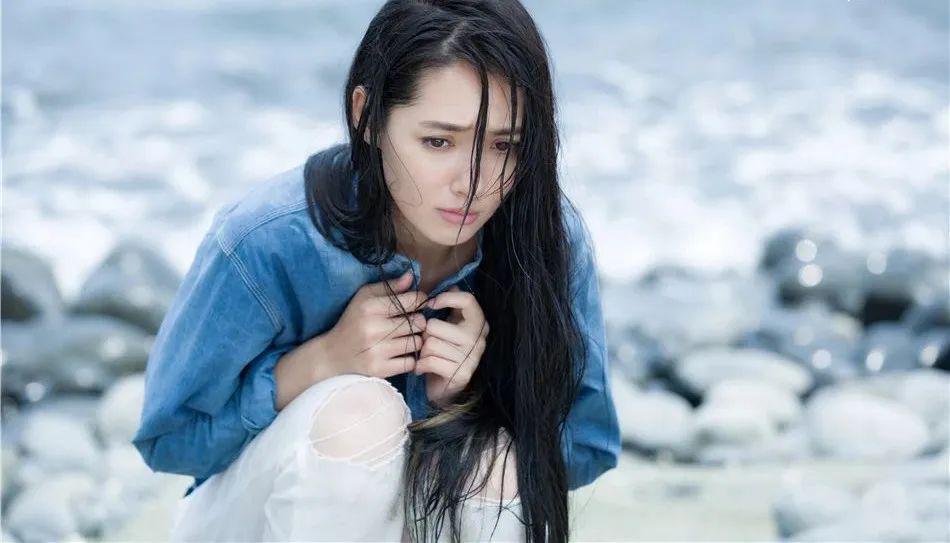 郭碧婷，三个人的婚姻