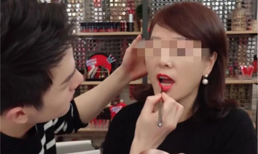 付鹏,再也救不了李佳琦