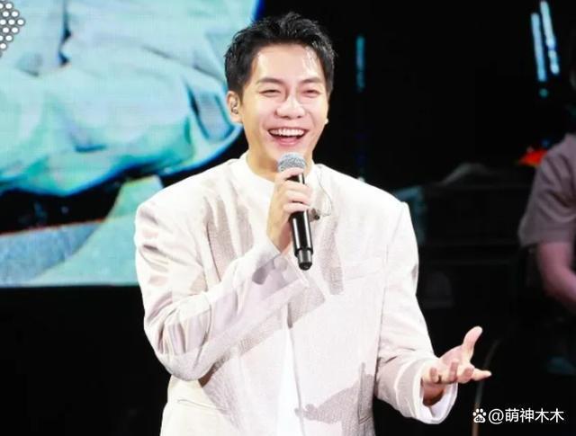 韩国8位过气明星现状：浮肿发胖没戏拍，还想着来中国捞金圈钱