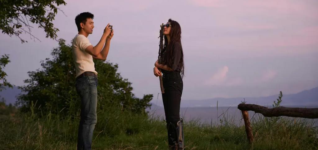 全网围观这对男女，太炸裂了