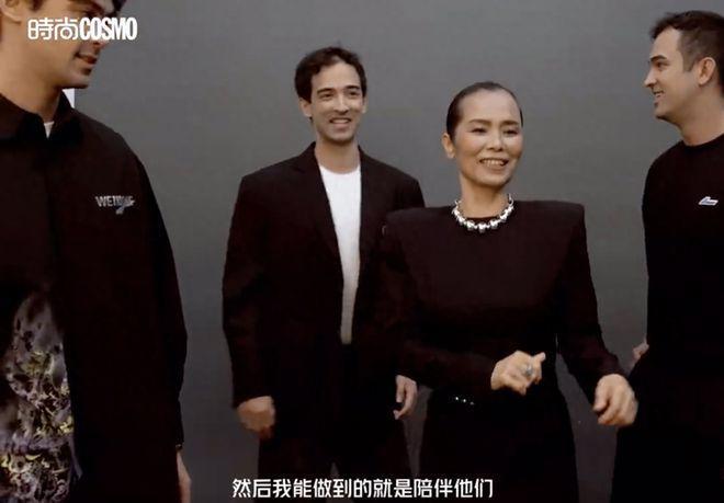 60岁韦唯正式复出！携子拍摄大片，3个混血儿子帅气有型