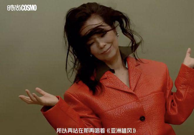 60岁韦唯正式复出！携子拍摄大片，3个混血儿子帅气有型