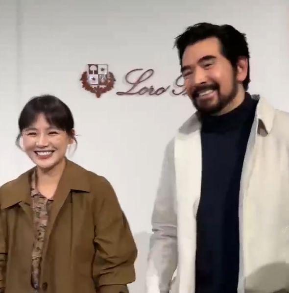 费翔现身米兰，与马思纯同框合照，小马眼神好似迷妹！