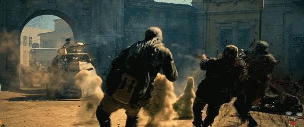 没请吴京,这片被骂惨了