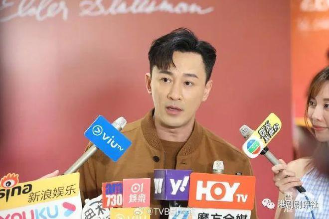 林峯现身活动，预告将推出新歌，明年开演唱会