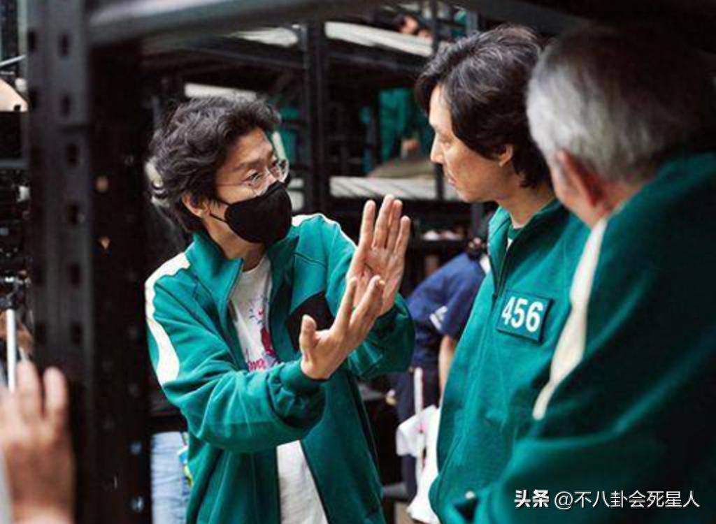 韩国娱乐圈“完蛋”了，剧组停工演员失业，难怪Lisa去欧美