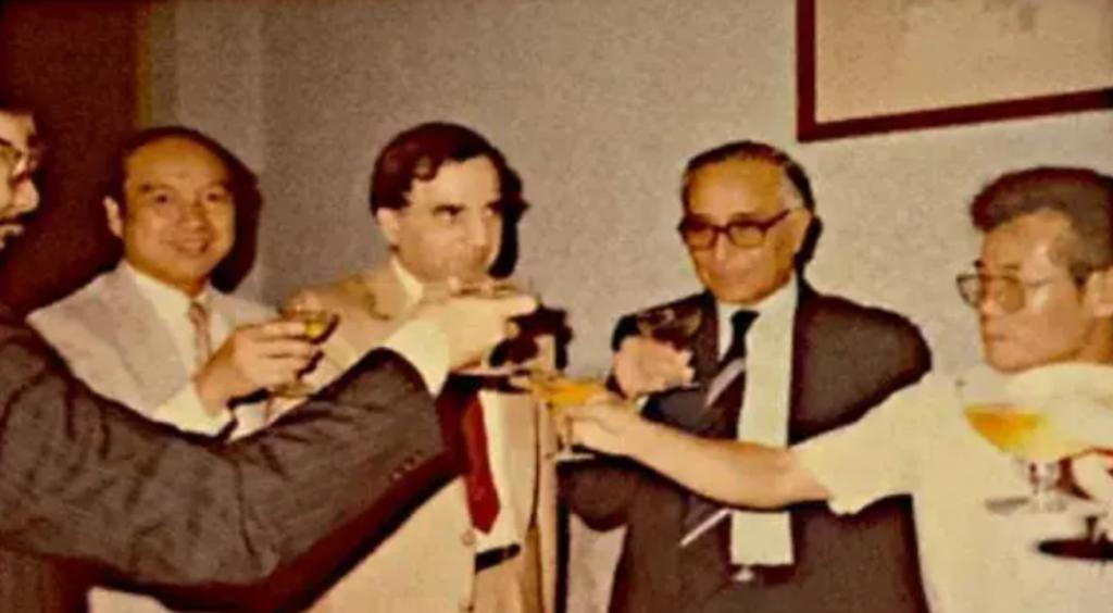 下嫁的败家女，竟是隐藏的10亿贵妇？