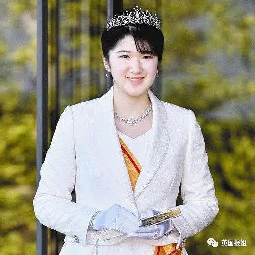 日本天皇独生女恋情曝光？神秘男友高大帅气，游乐场秘密约会超甜蜜