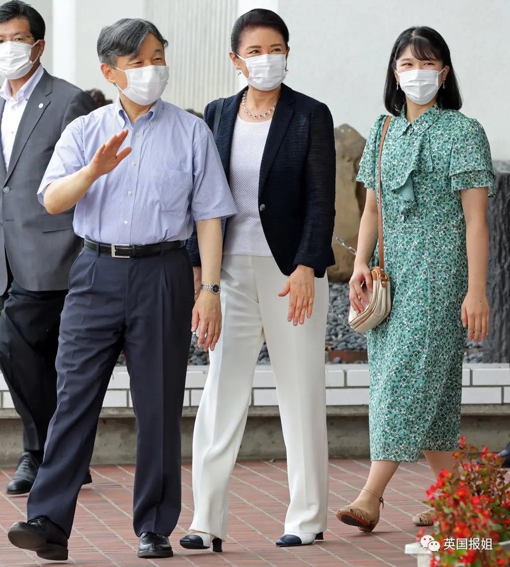 日本天皇独生女恋情曝光？神秘男友高大帅气，游乐场秘密约会超甜蜜