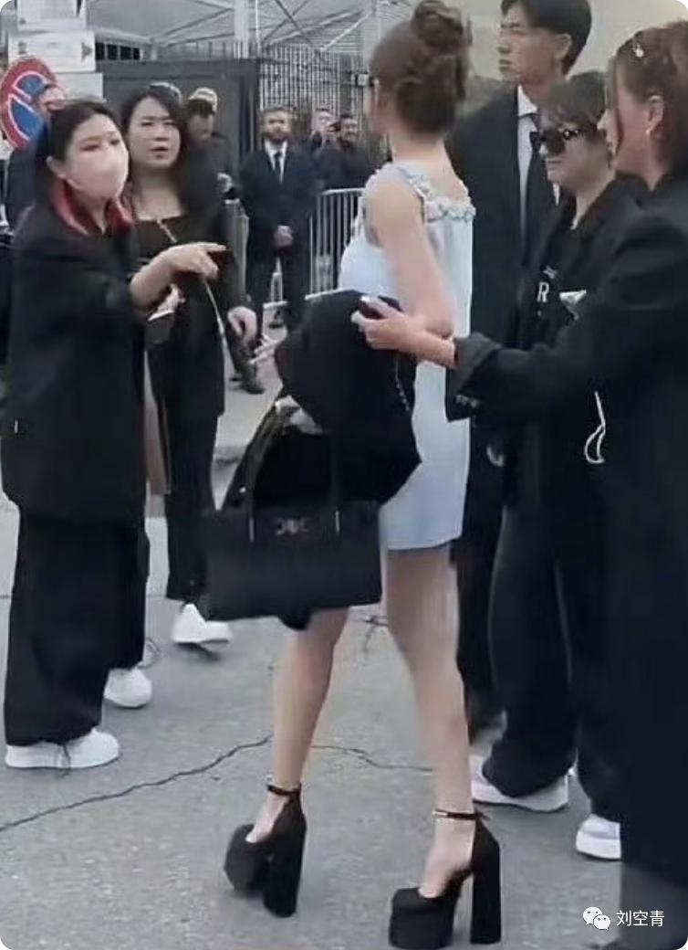 这瓜，好姐妹开始互撕了？