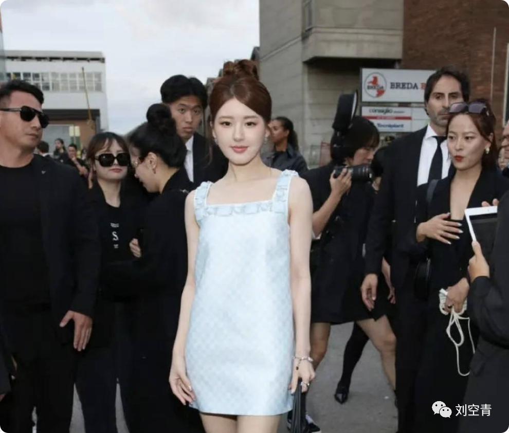 这瓜，好姐妹开始互撕了？