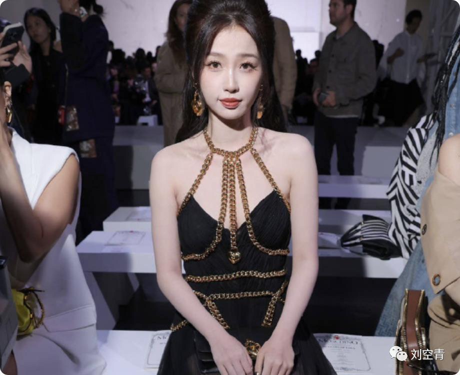 这瓜，好姐妹开始互撕了？