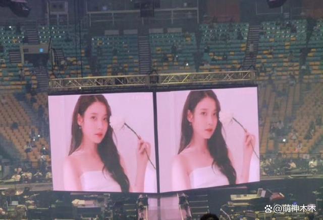 李钟硕与公司不再续约，和女友IU差距越来越大