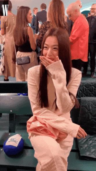 非得活成她才算赢？