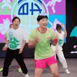 非得活成她才算赢？