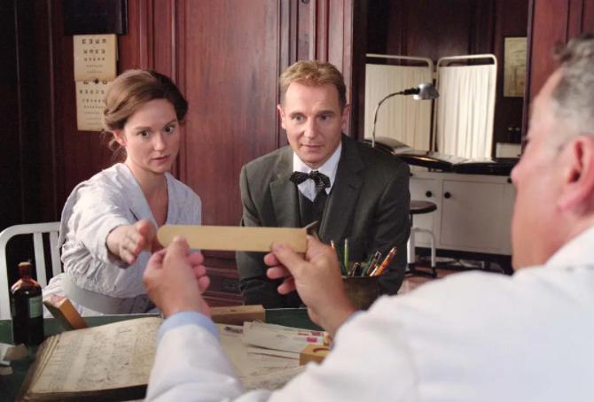 火了30年的顶级男星，这次真·凉了