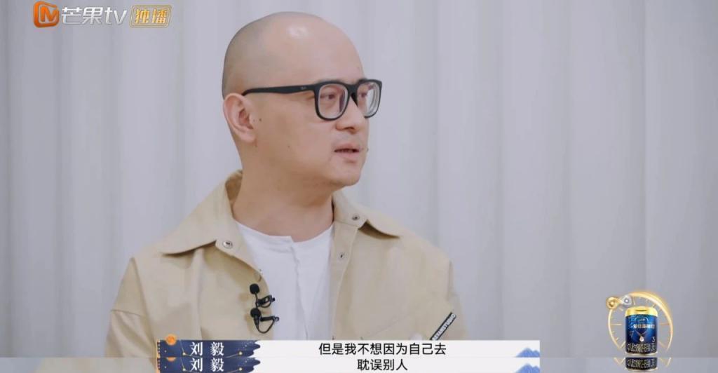热搜都骂累了的渣男,她就是甩不掉